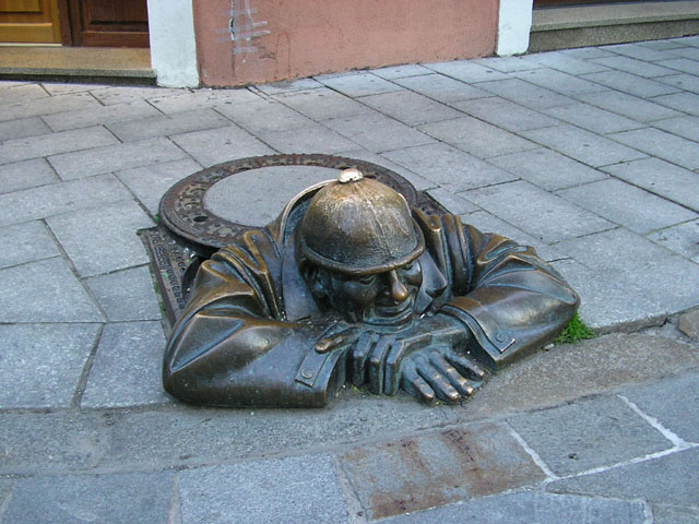 95 Bratislava, Čumil, 06.07.11